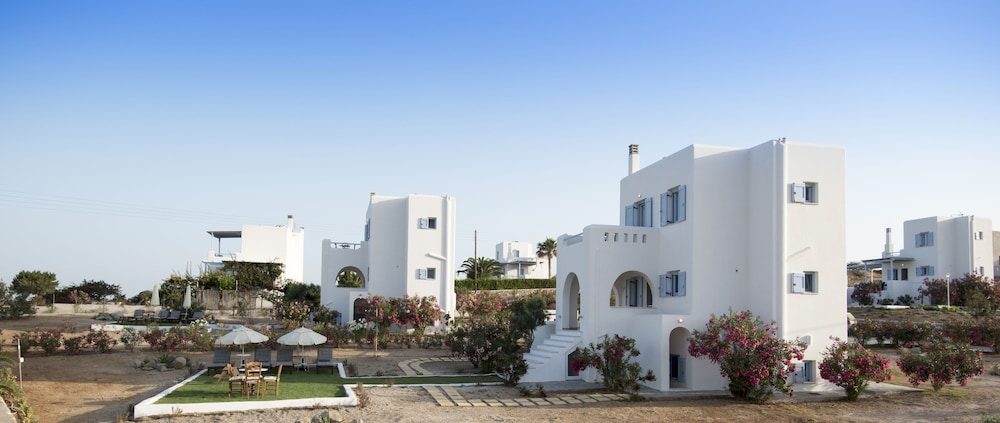 Naxian Resort