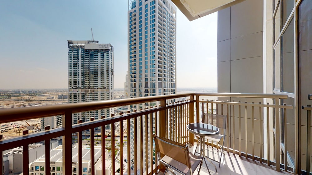 Primestay - Creekside Residences - Creek