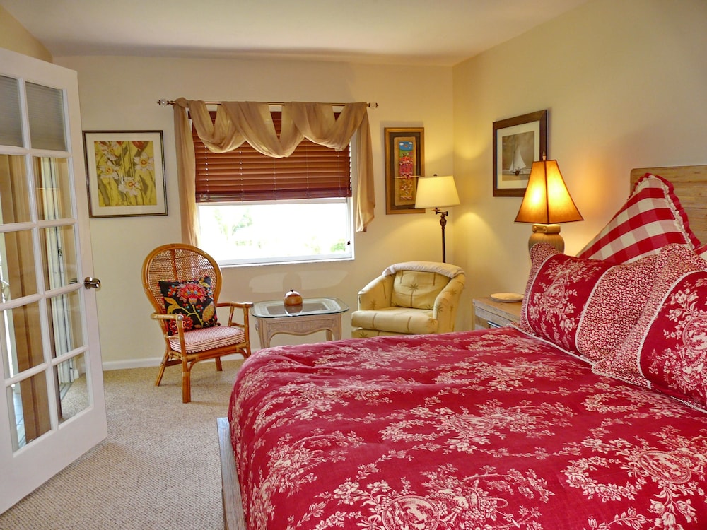 Island-style Condo With Pool, spa and Steps to Beach view 4