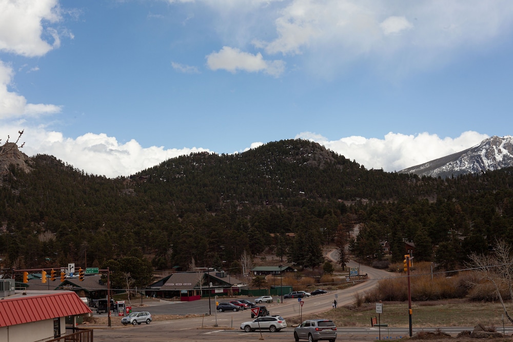 Colorado Cottages