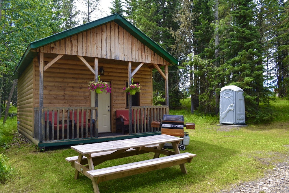 Schott’s Lake Conference & Resort