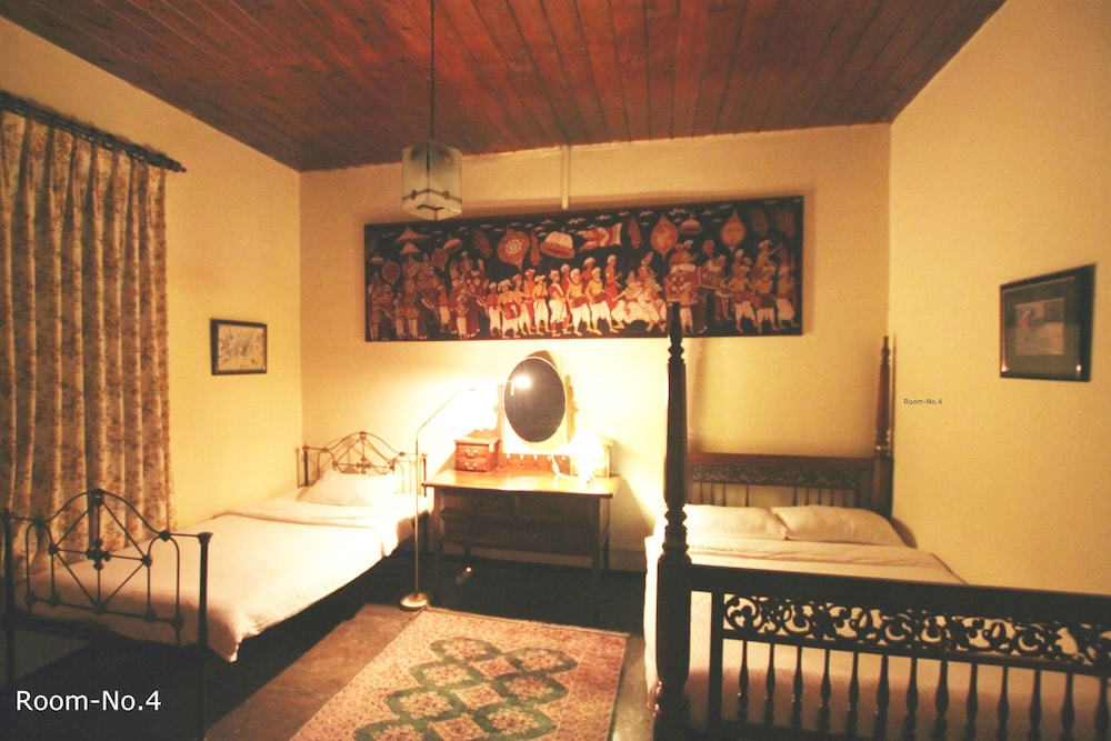 Senani Colonial Holiday Bungalow