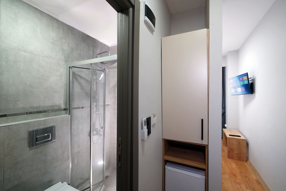 MEET İSTANBUL - Image 26