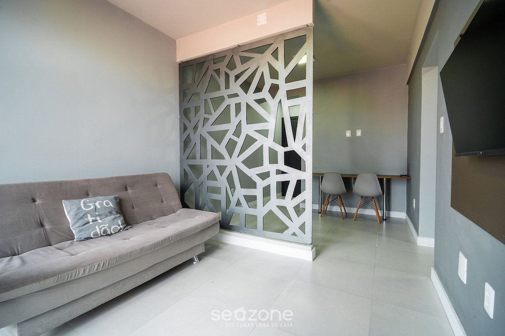 Fully Furnished Apartments 650m From Coqueiros Park - DAC