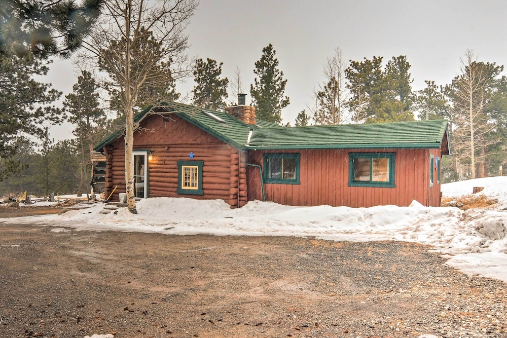 Allenspark Vacation Rental Near Estes Park! view 4