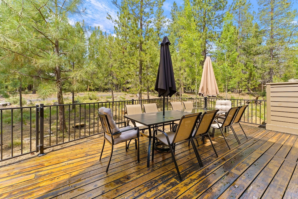 4 Red Fir 6 Bedroom Home