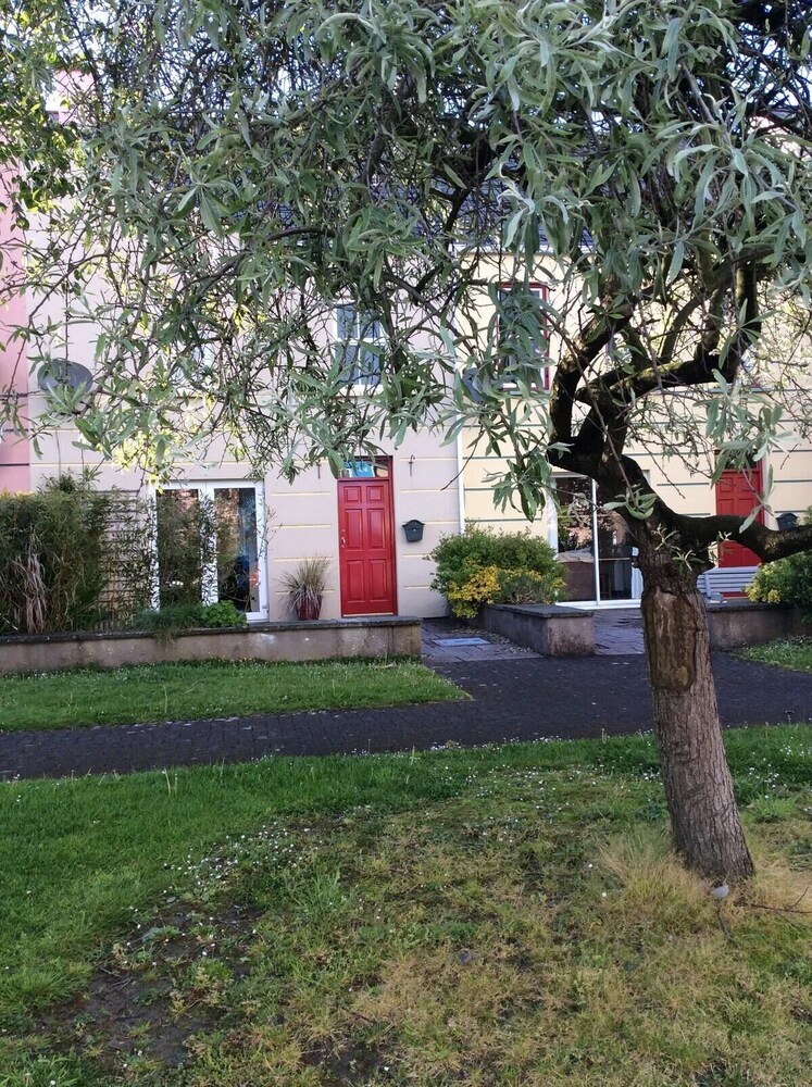 Molaga Street Retreat - 3 Bedroom House