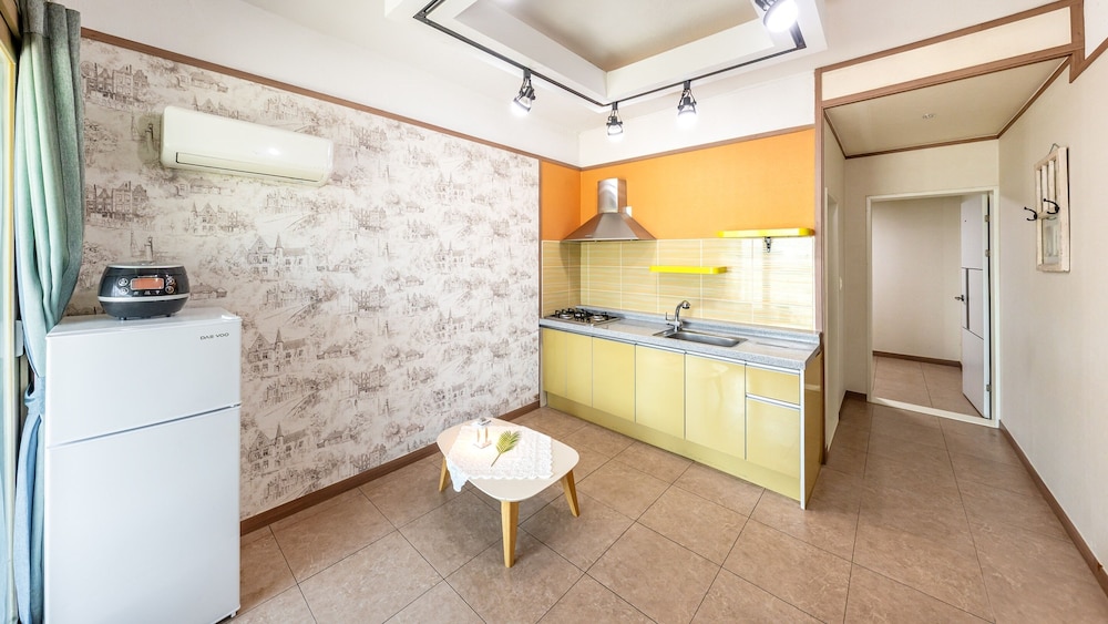 Yeongdeok January and February Pension
