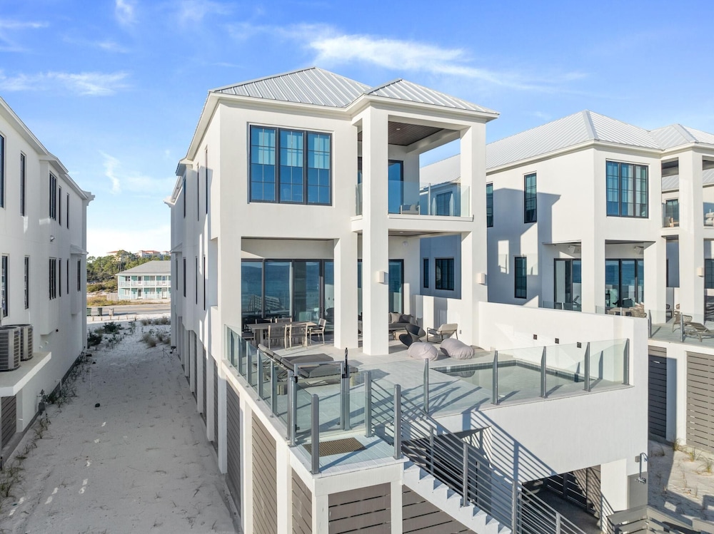 Casita Bonita at Eleanor Beach
