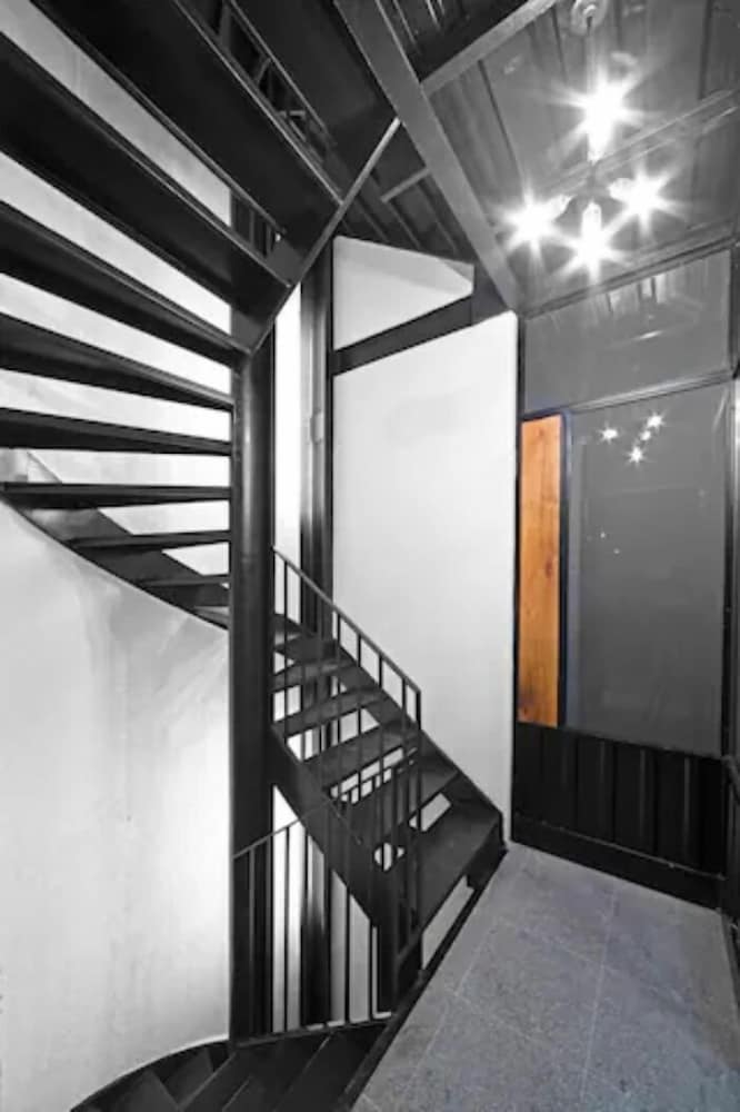 Raven Suites Taksim - Image 9