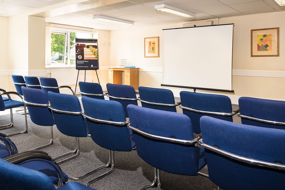 Lancaster Vacations - Holiday Inn Lancaster, an IHG Hotel - Property Image 2