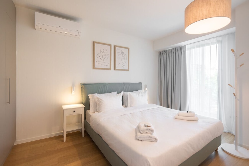 LIV Athinum 1 - Luxury Apartment 2B