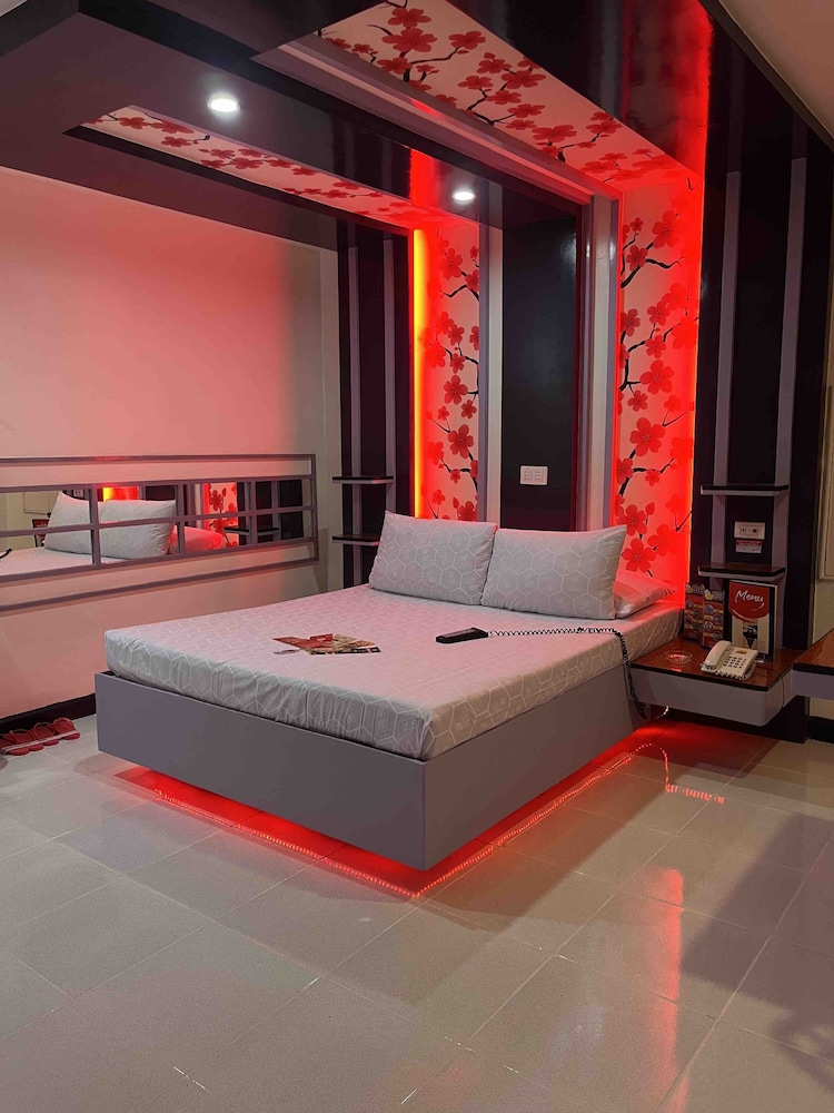 Hotel Sogo Quirino Motor Drive Inn