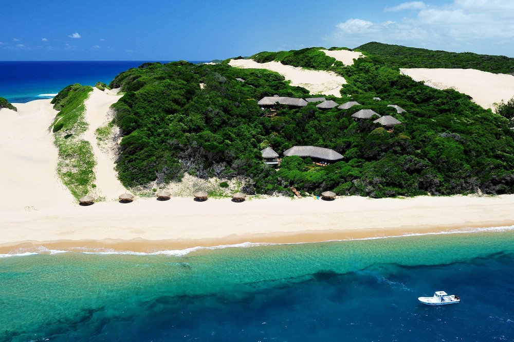 Machangulo Beach Lodge