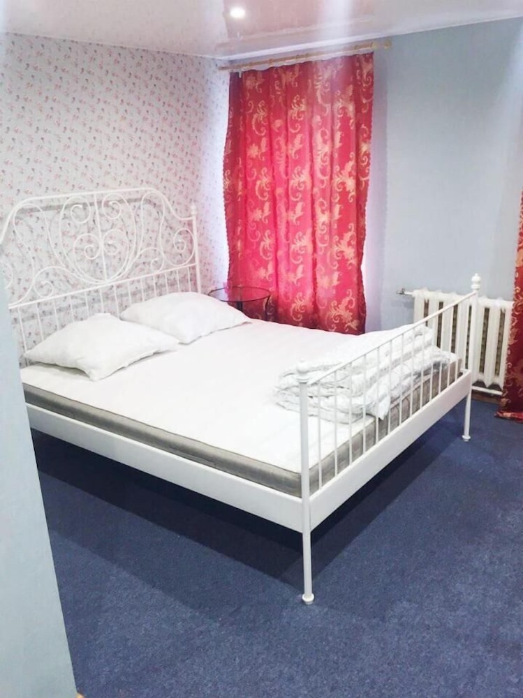 HotelHot Baumanskaya - Hostel