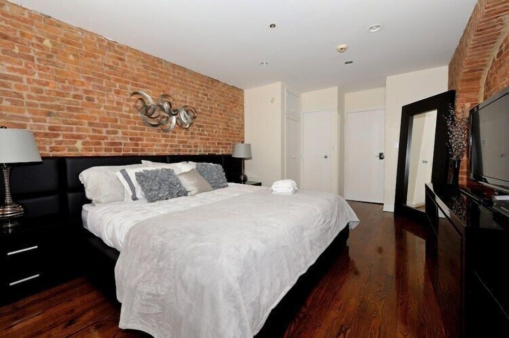 Market Rentals Downtown Apartments