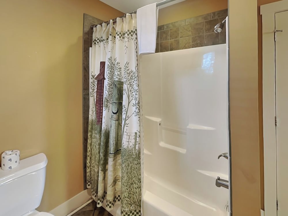 Gulfway Hideaway by Taylor Made Deep Creek
