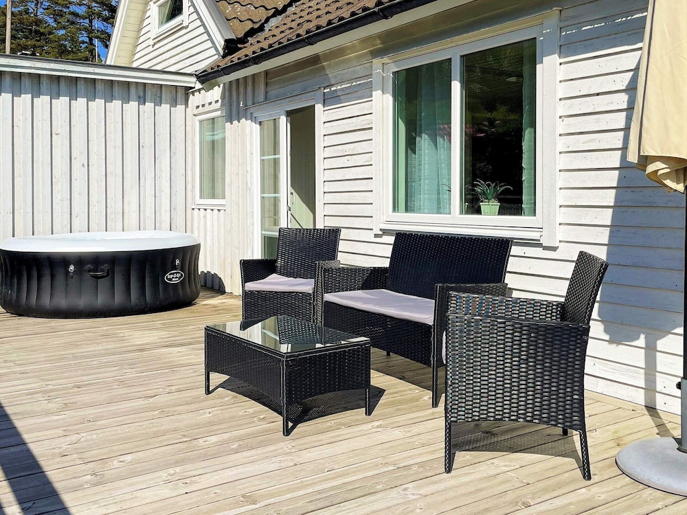 4 Person Holiday Home in Uddevalla-by Traum