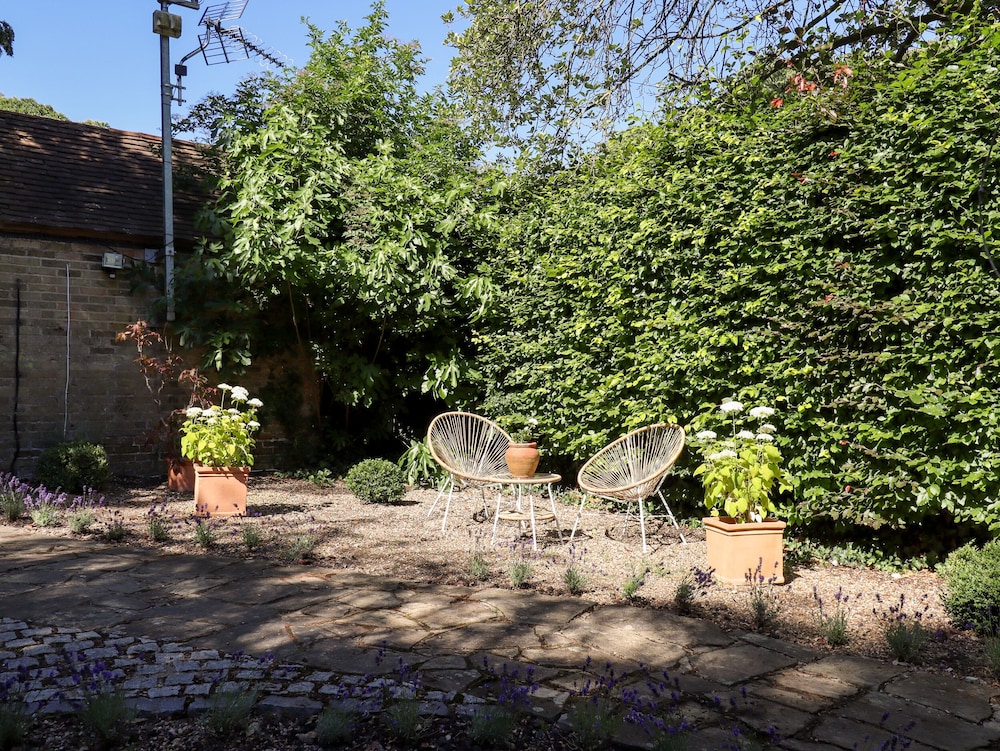 Willow Cottage