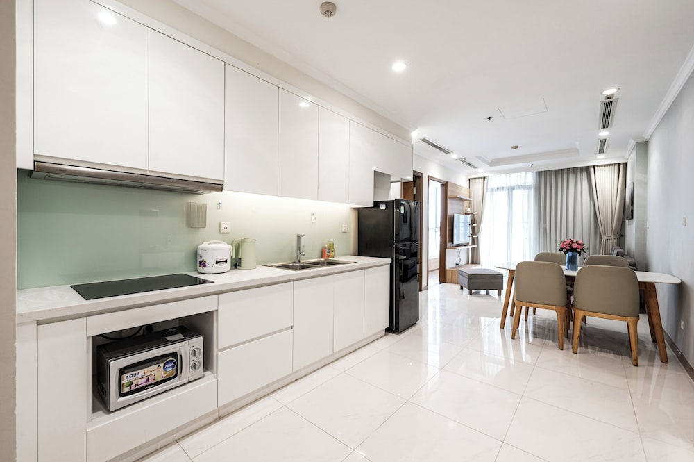 Vinhomes Central Park Apartment by Hava