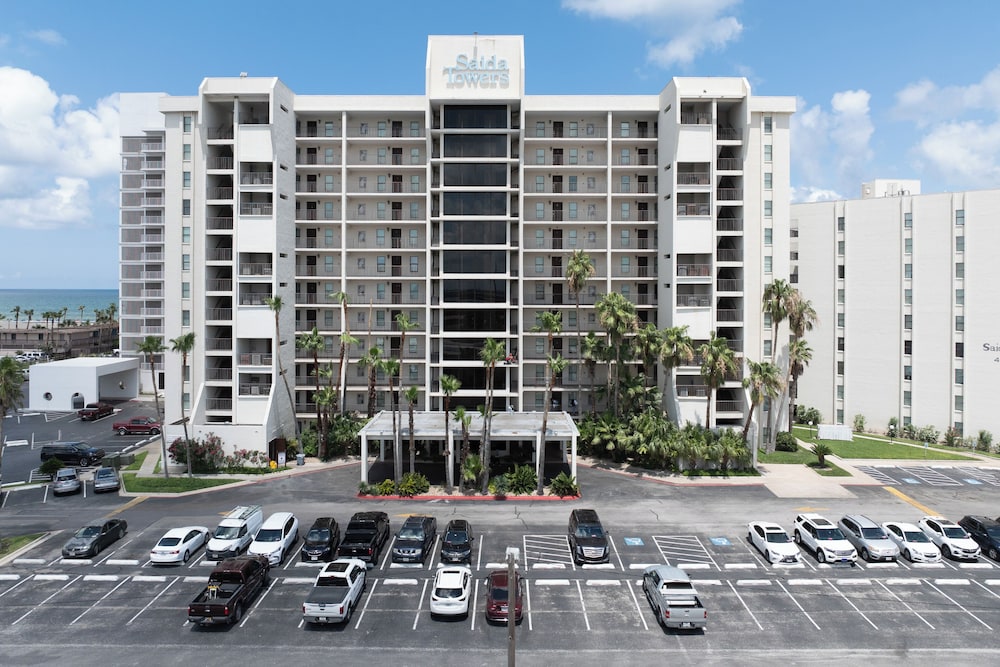 Steps to Pool & Beach: South Padre Island Retreat!