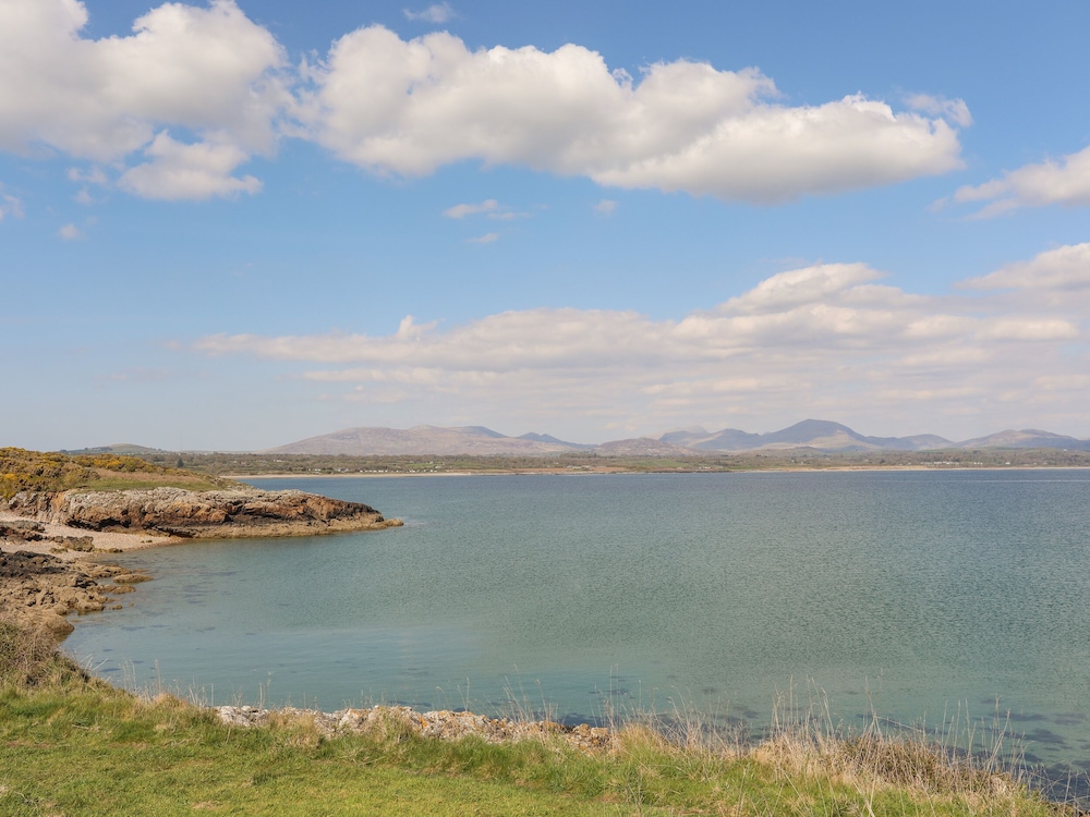 171 Snowdonia View