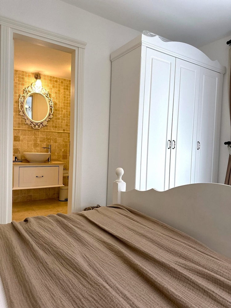 Selin Hotel - Image 20