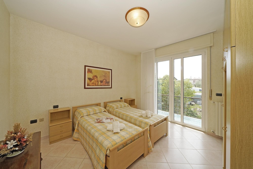 Appartamento Brema in Sirmione view 2