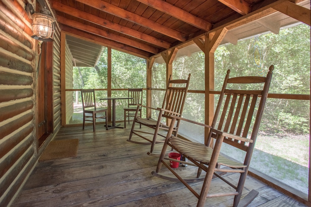 7F Lodge