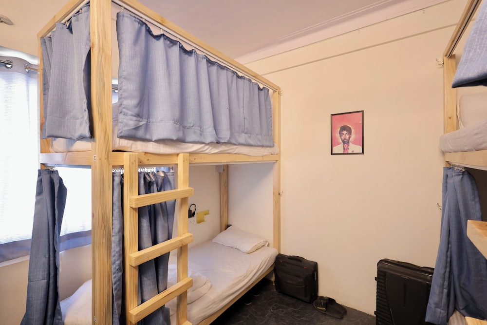 Locomo Hostel Mini - 9 mins from airport