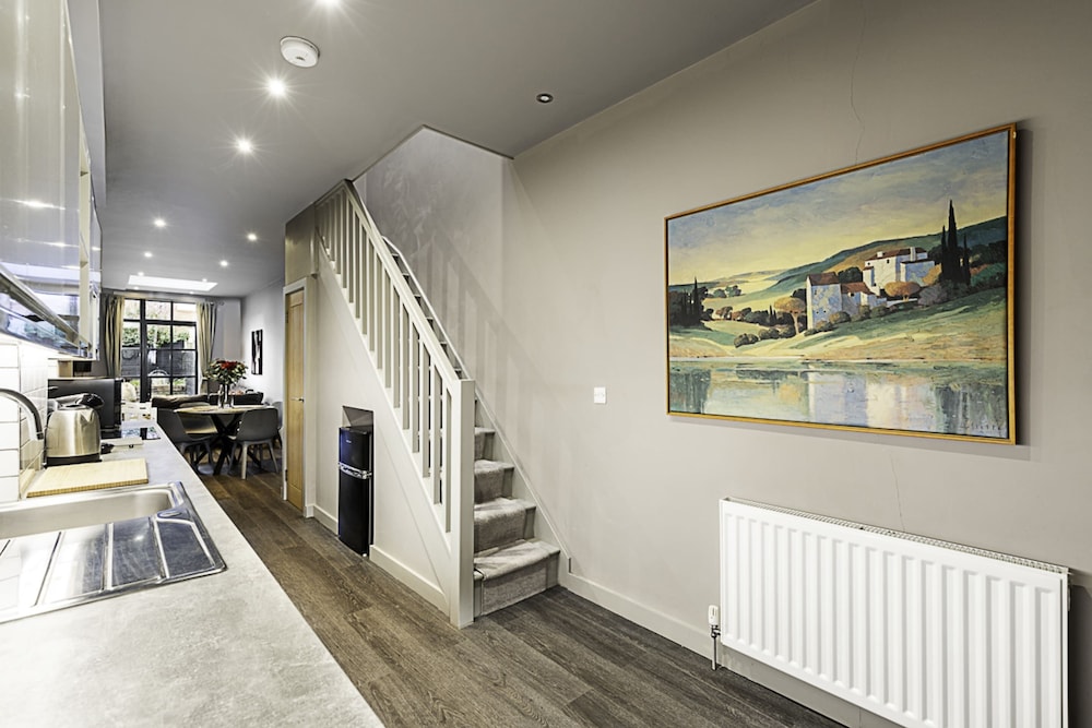 Stunning 5 Bed House in Willesden Green!