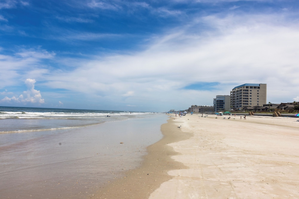 Sea Woods Condo 169