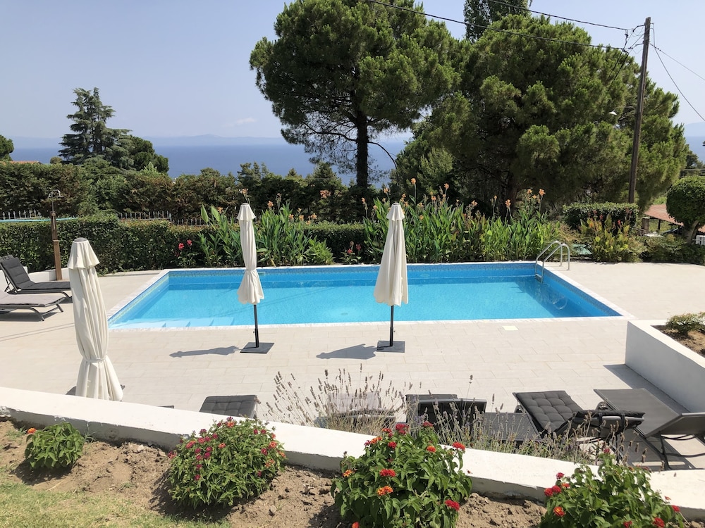 Pleiades Boutique Villas