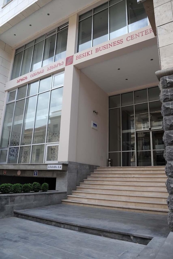 Rustaveli Besiki Apartments