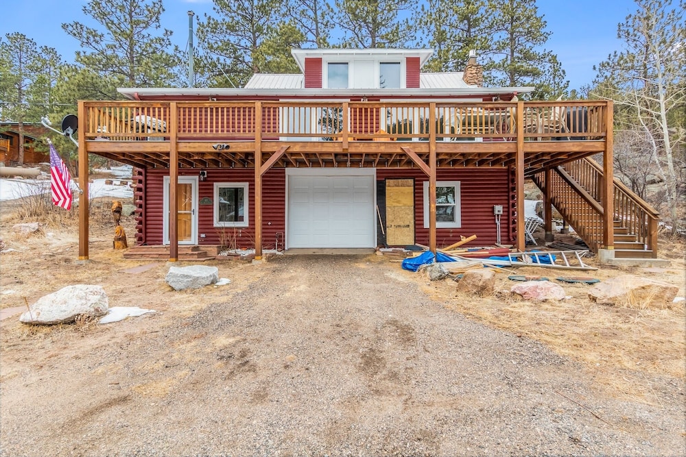 Pine Brook - 30 Nights Minimum Rental Only 4 Bedroom Cabin by RedAwning view 3