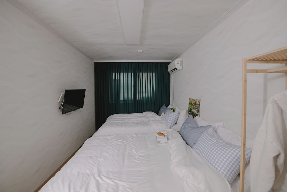 Wave House