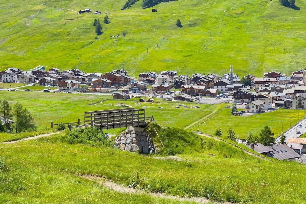 Wood House Livigno Ski in - Ski out Mt 10