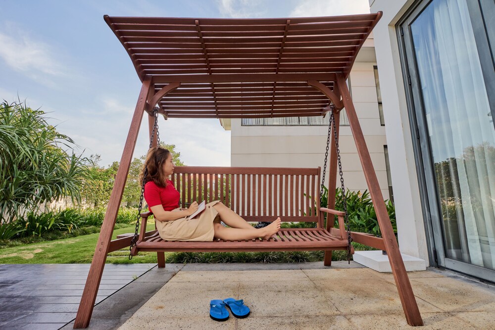 Vacation Homes Pool Villa