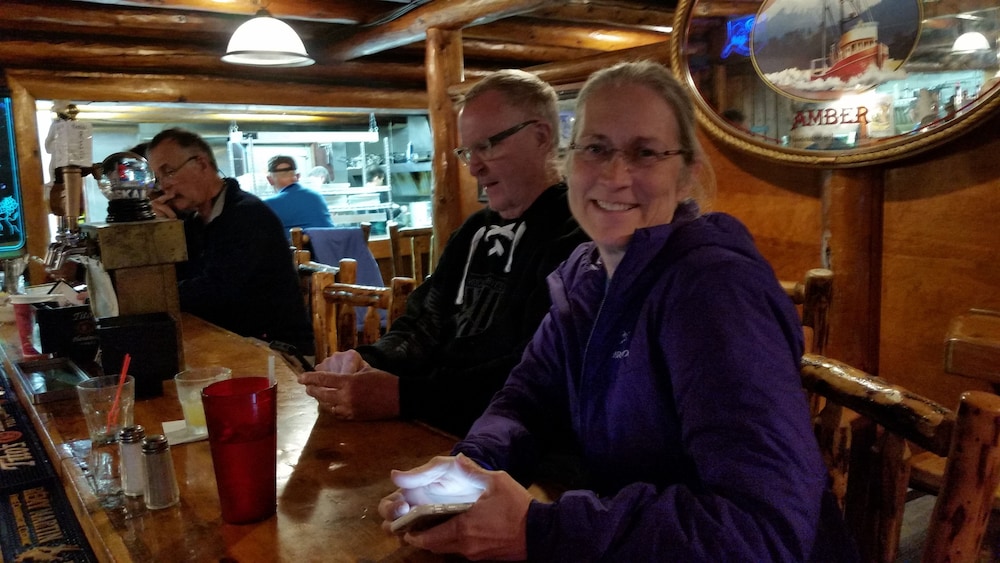 Gwin's Lodge & Roadhouse Est. 1952