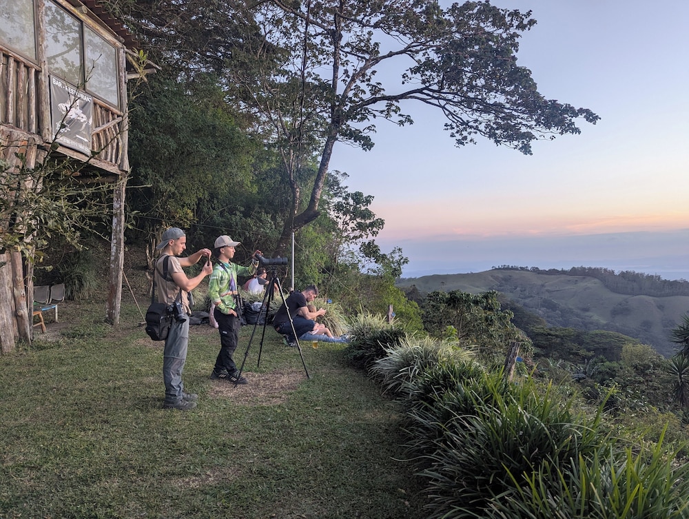 Campos de Oro Wilderness Lodge