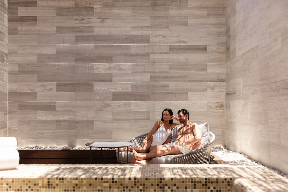 The Club at Solaz, Luxury Villas