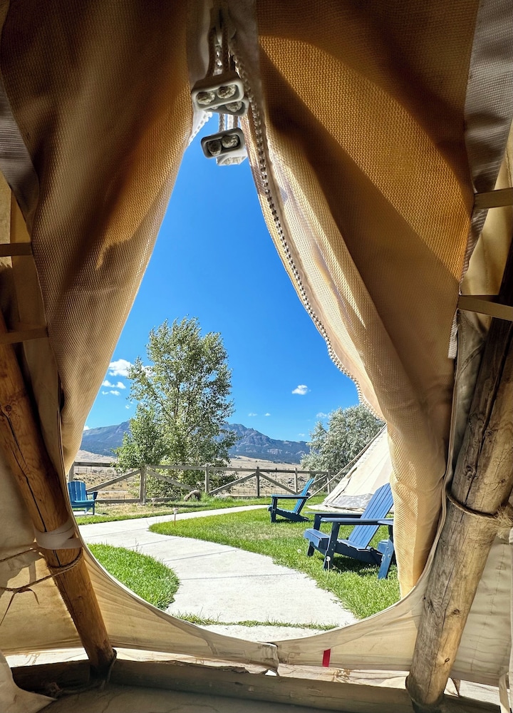 Yellowstone Tipis