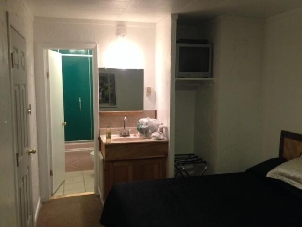 Comfort Green Motel - Property Image 41