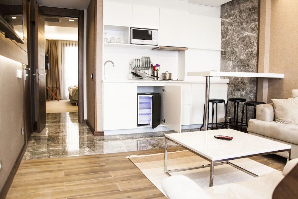 Old Port Otel - Image 50