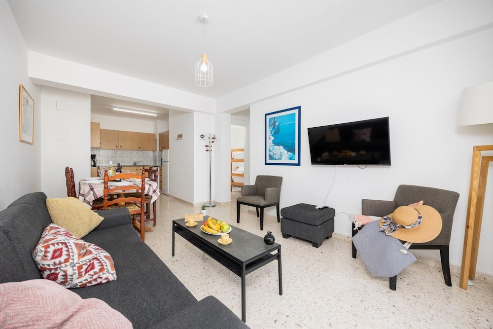 GE Harbour Apartments 21
