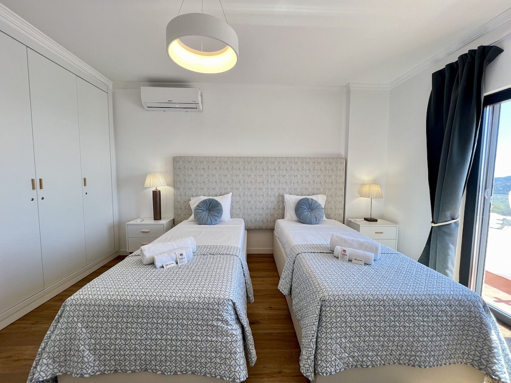 Algarve Premium Villa by Homing
