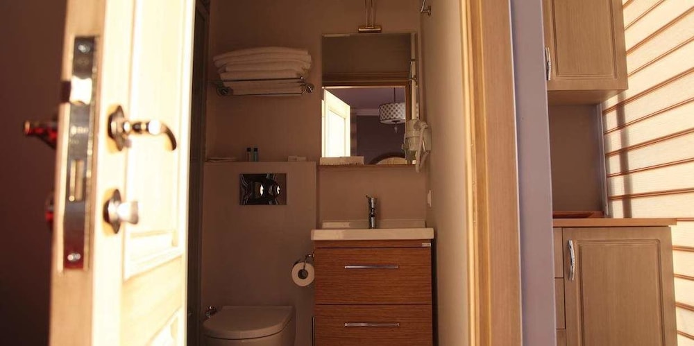 Galatolia Suites - Image 103