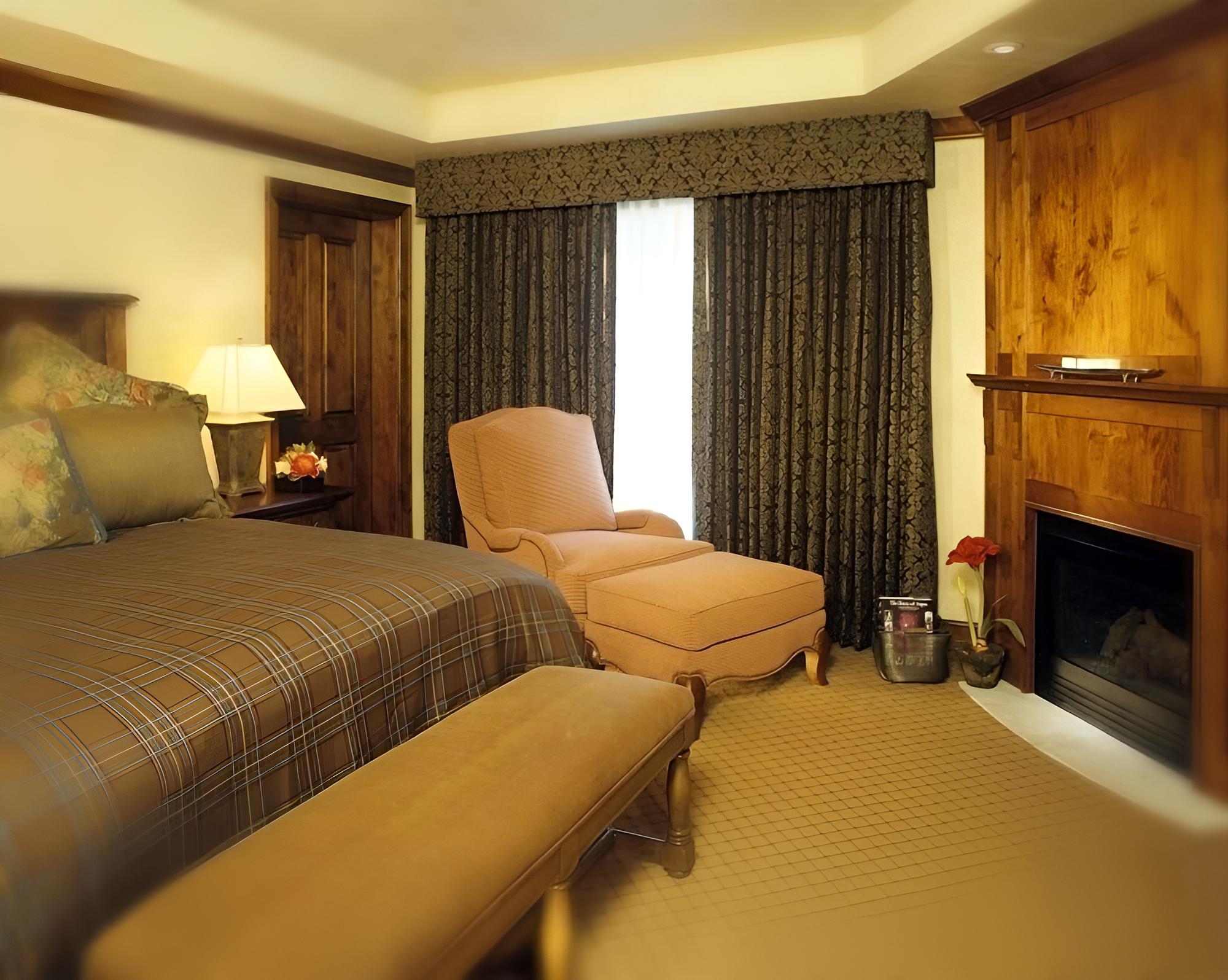Hyatt Grand Aspen by Frias Properties