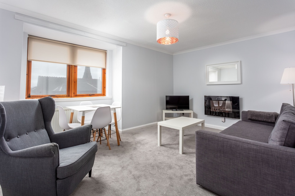 Prestwick Central - Donnini Apartment