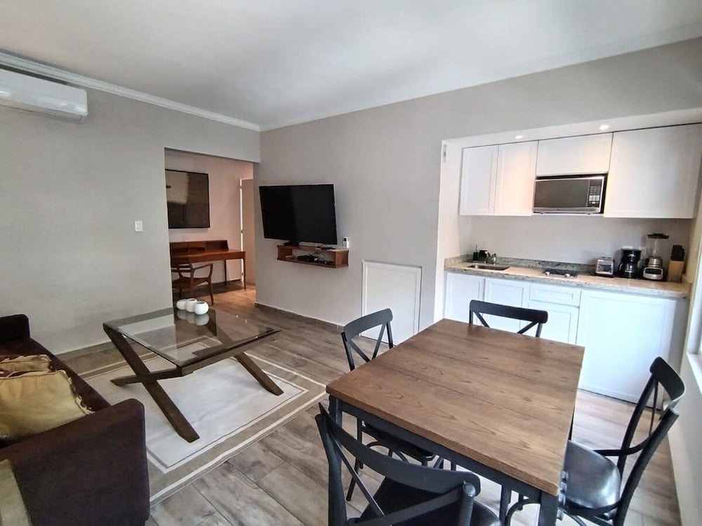 Arquimedes Patio I Luminous 1BR in Polanco photo 5